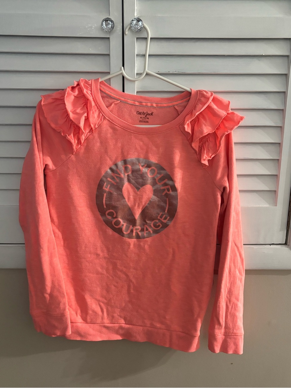 Cat & Jack sweatshirt size: 14/16